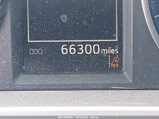 Toyota Rav4 Xle 2018 JTMWFREVXJJ185025 Image 15