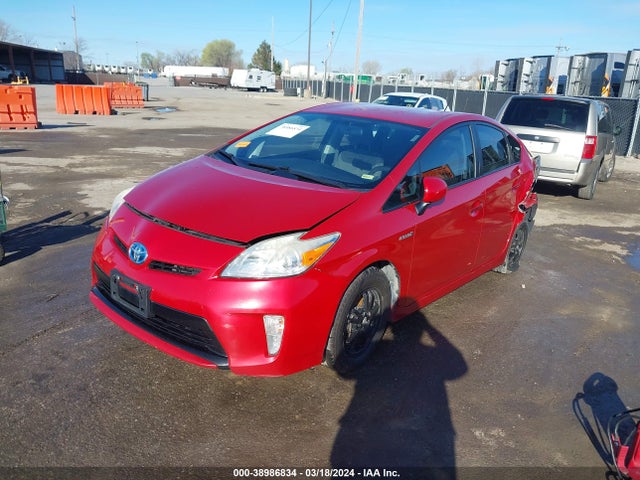 Toyota Prius Two 2014 JTDKN3DU6E0369493 Image 2