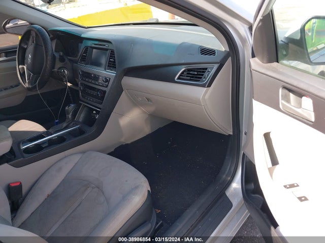 Hyundai Sonata Sport 2016 5NPE34AF0GH267708 Image 5