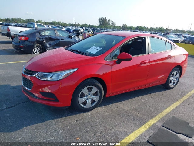 Chevrolet Cruze Ls Auto 2018 1G1BC5SM2J7202093 Image 2