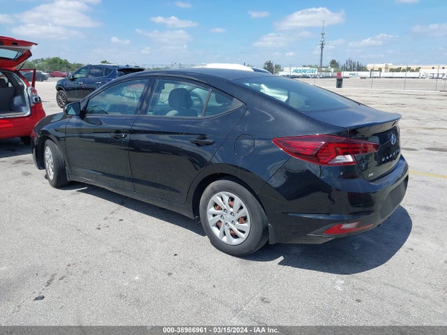 Hyundai ELANTRA SE 2019 5NPD74LF2KH470279 Image 3