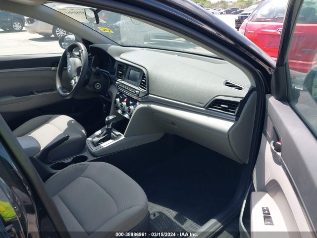 Hyundai ELANTRA SE 2019 5NPD74LF2KH470279 Image 5