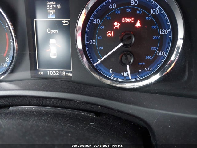 Toyota Corolla Se Special Edition 2017 5YFBURHE2HP597462 Image 15