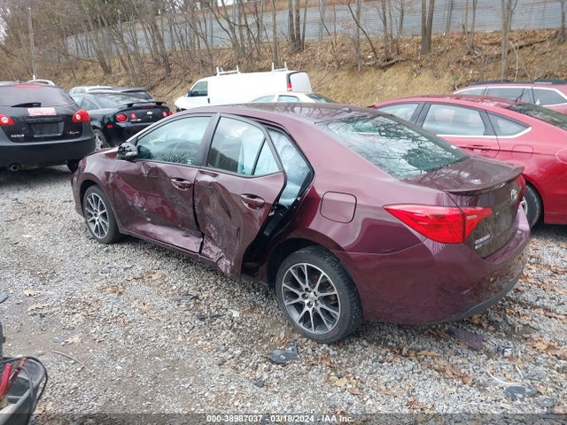 Toyota Corolla Se Special Edition 2017 5YFBURHE2HP597462 Image 3