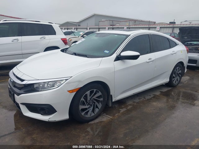 Honda CIVIC EX 2018 19XFC2F89JE004227 Image 2