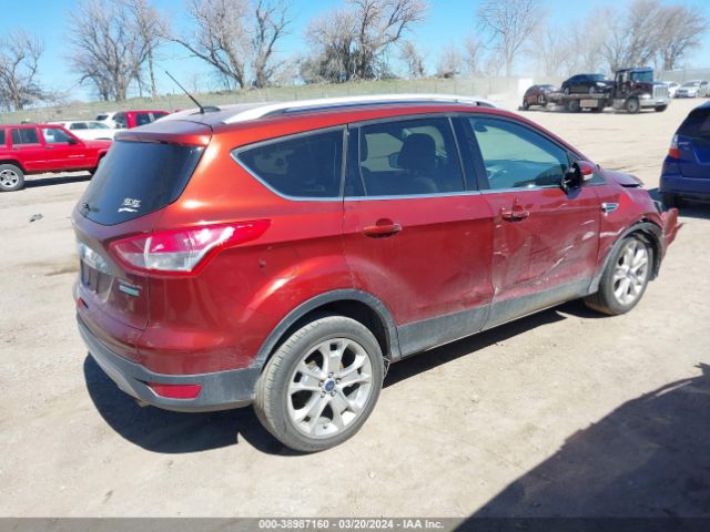 1FMCU0JX9EUB34143 Ford Escape Titanium