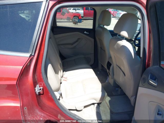 1FMCU0JX9EUB34143 Ford Escape Titanium