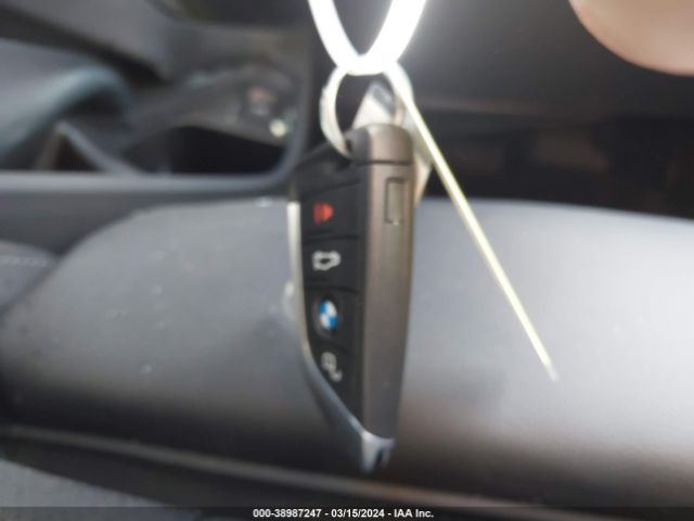 3MW69FF08R8E12578 BMW 3 Series 330i