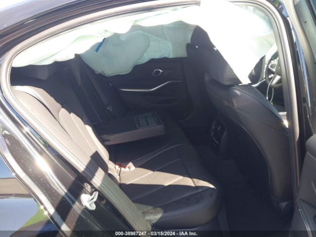 3MW69FF08R8E12578 BMW 3 Series 330i