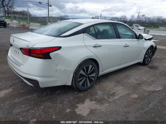 1N4BL4EV5KC216607 Nissan Altima 2.5 Sl