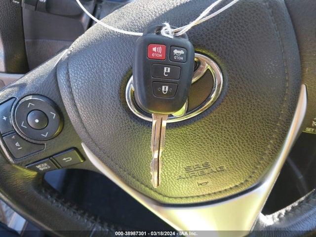 Toyota Corolla S Plus 2016 5YFBURHE9GP470061 Image 11