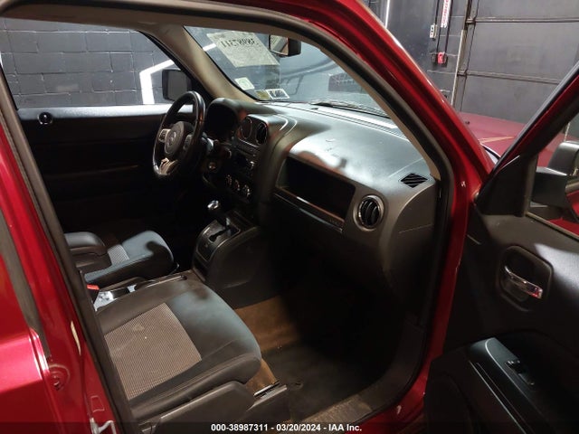 Jeep Patriot Latitude 2014 1C4NJRFB7ED718239 Image 5