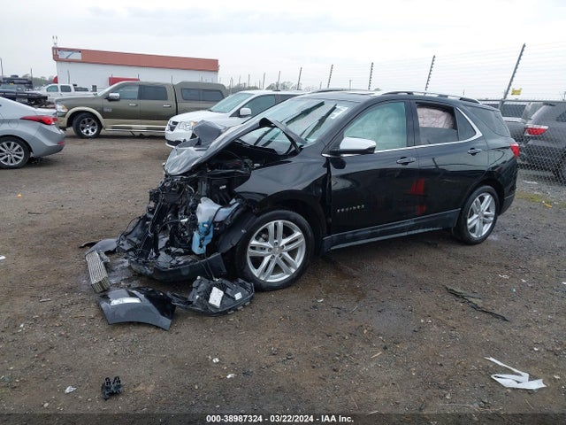 Chevrolet Equinox Premier 2018 2GNAXMEVXJ6323922 Image 2