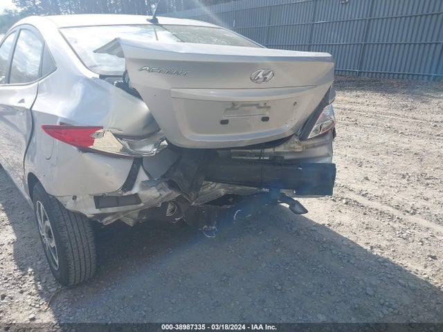 Hyundai ACCENT SE 2017 KMHCT4AE4HU195803 Image 6