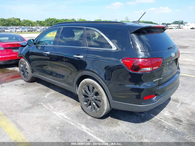 KIA Sorento 3.3l S 2019 5XYPG4A58KG598024 Image 3