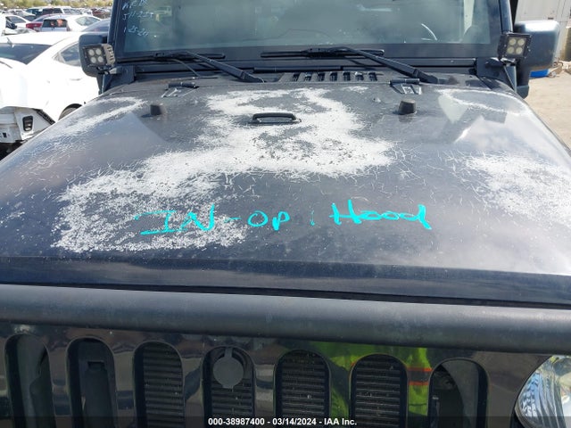 1C4BJWCG1EL102270 Jeep Wrangler Rubicon