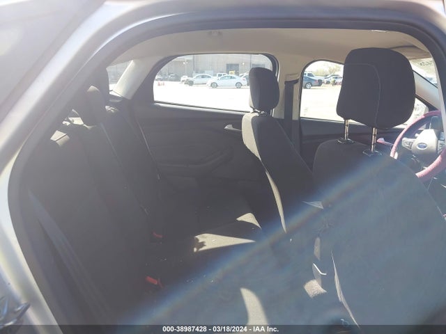 Ford Focus 2018 1FADP3F27JL313530 Image 22