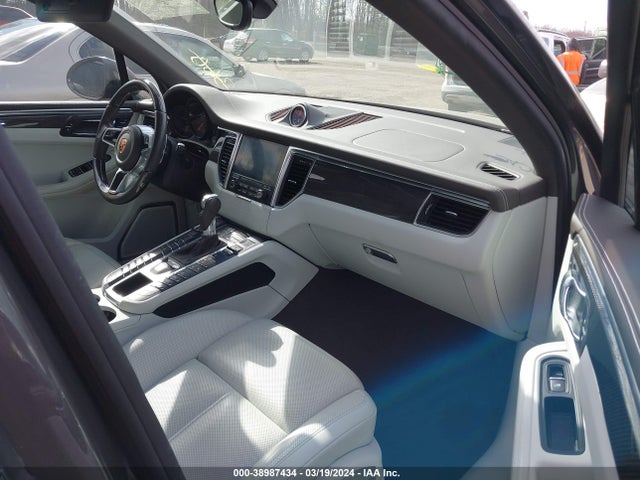 Porsche Macan Gts 2017 WP1AG2A5XHLB54956 Image 5