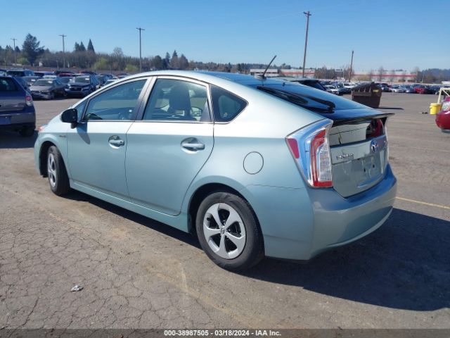 JTDKN3DU4F1974530 Toyota Prius Four