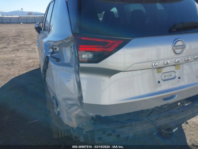JN8BT3BB0PW461582 Nissan Rogue Sv Intelligent Awd