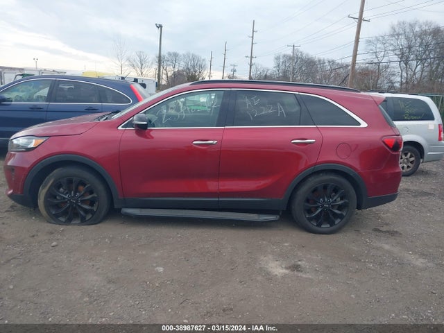KIA Sorento 3.3l S 2019 5XYPGDA5XKG584660 Image 13