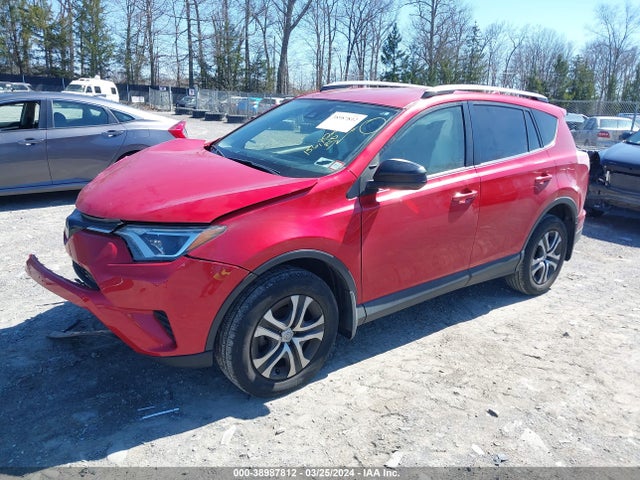Toyota RAV4 LE 2017 JTMBFREV7HJ107732 Image 2