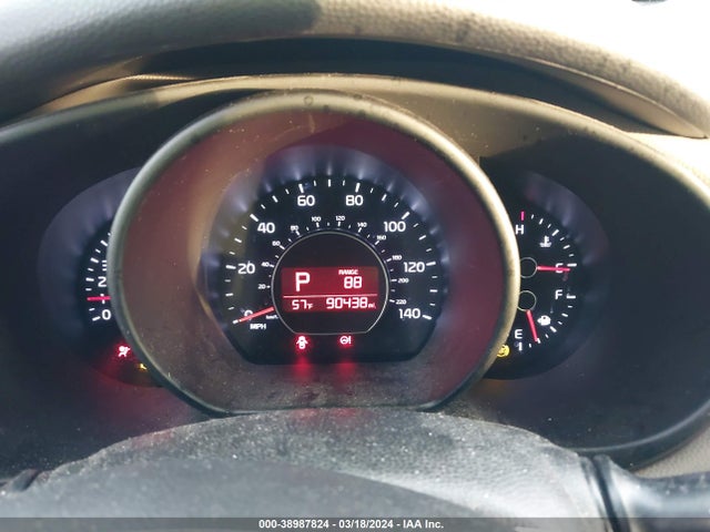 KIA Soul 2016 KNDJN2A26G7376074 Image 7