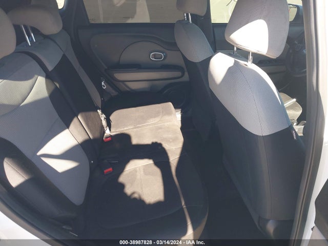 KIA Soul 2017 KNDJN2A2XH7438075 Image 8