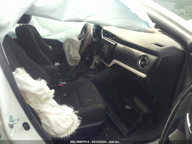 Toyota COROLLA IM 2017 JTNKARJE5HJ537288 Image 5
