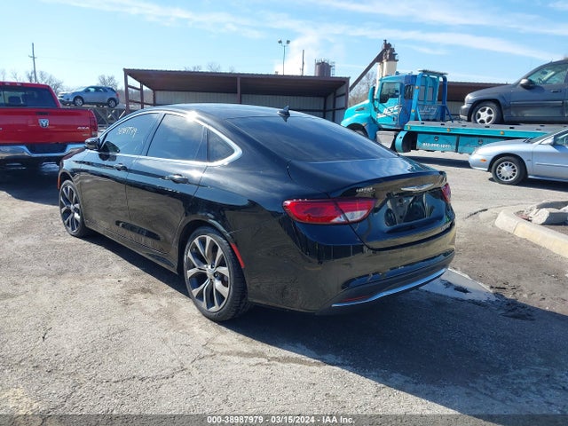 38987979 :رقم المزاد ، 1C3CCCCB7FN554820 vin ، 2015 Chrysler 200 C مزاد بيع