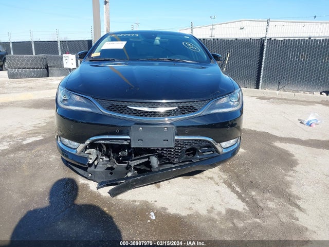 38987979 :رقم المزاد ، 1C3CCCCB7FN554820 vin ، 2015 Chrysler 200 C مزاد بيع