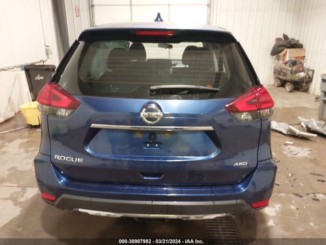 Nissan ROGUE S 2017 KNMAT2MV5HP534501 Image 17