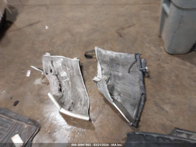 Nissan ROGUE S 2017 KNMAT2MV5HP534501 Image 12