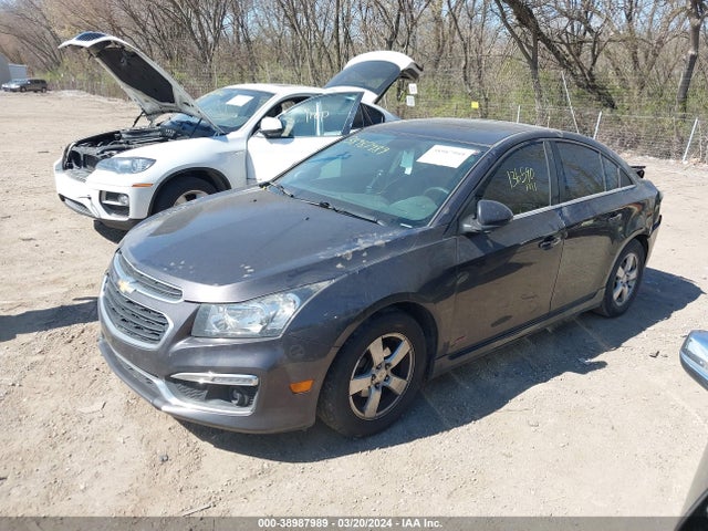 Chevrolet Cruze 1lt Auto 2015 1G1PC5SB6F7270490 Image 2
