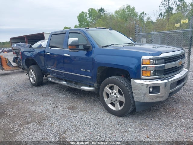 2016 1GC1KWE84GF286846 main image