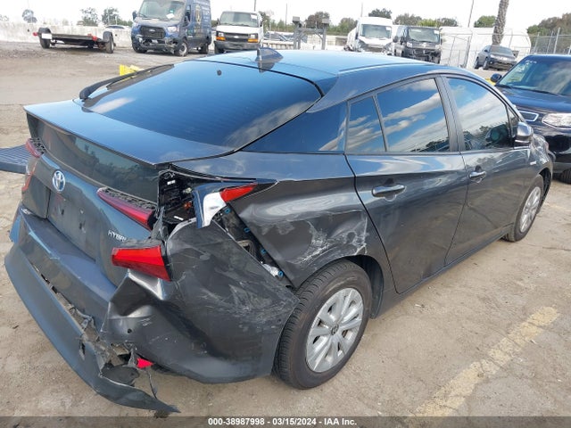 Toyota Prius Le 2020 JTDKARFU9L3103067 Image 4