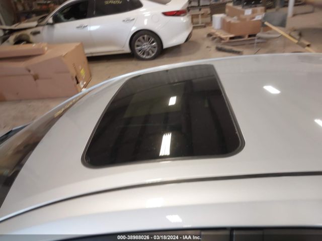 2T1BURHE0FC390579 Toyota Corolla S Plus