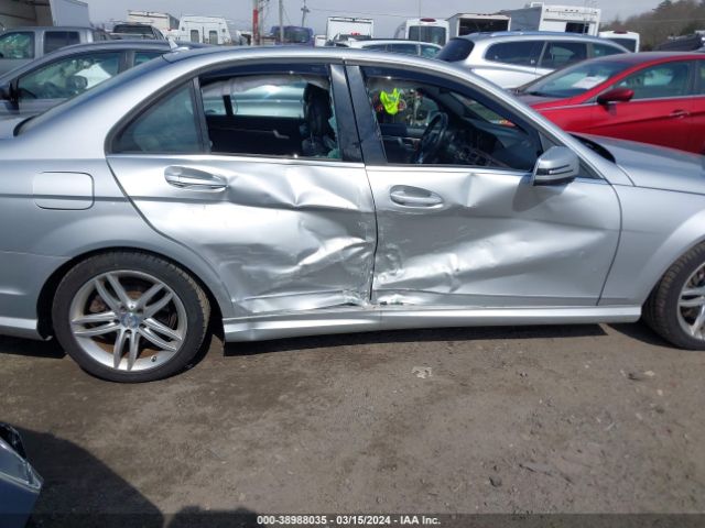 WDDGF8AB7EG236127 Mercedes-Benz C 300 Luxury 4matic/sport 4matic