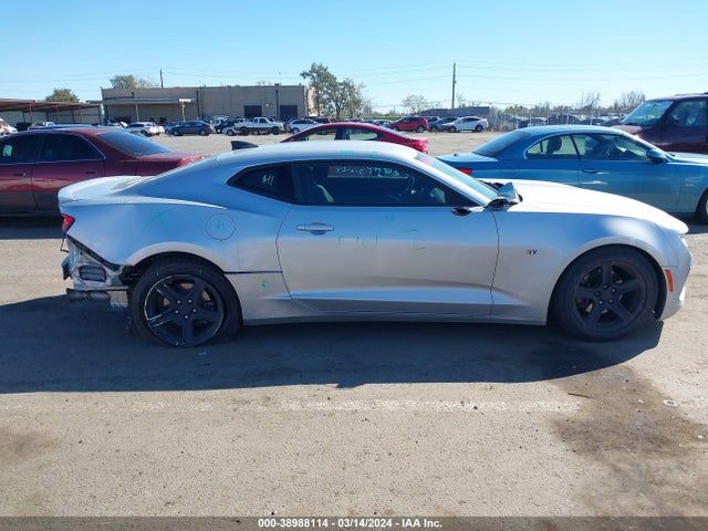 Chevrolet Camaro 1lt 2018 1G1FB1RX6J0116565 Image 14