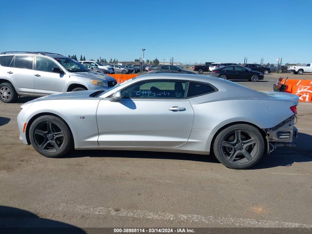 Chevrolet Camaro 1lt 2018 1G1FB1RX6J0116565 Image 15