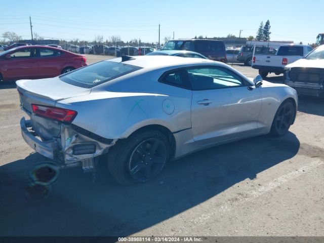 2018 CHEVROLET CAMARO 1G1FB1RX6J0116565 Photo 3