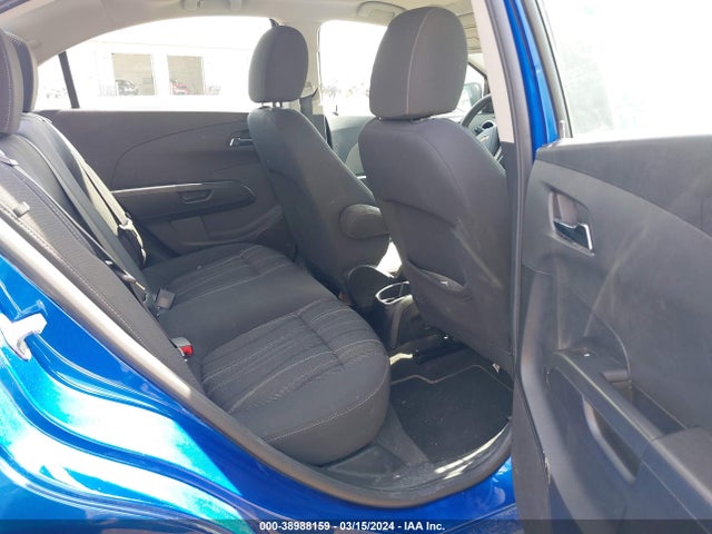 Chevrolet Sonic Lt Auto 2016 1G1JC5SH4G4177335 Image 8