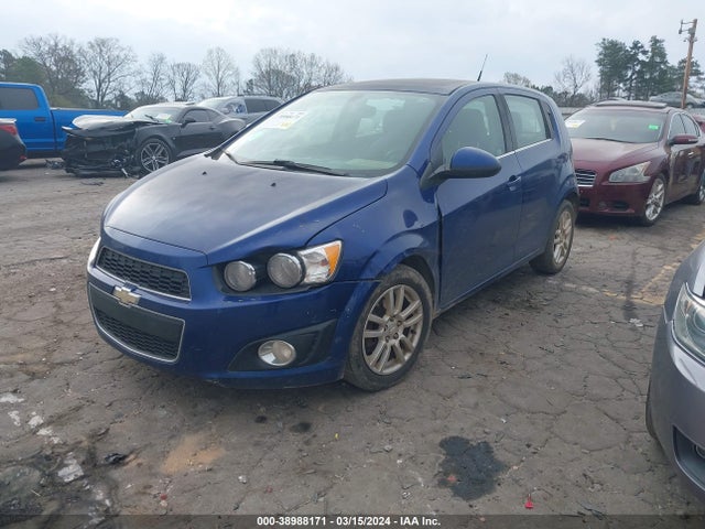 Chevrolet Sonic Lt Auto 2014 1G1JC6SH3E4179211 Image 2