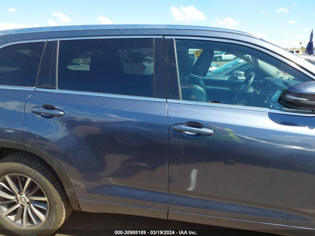 Toyota Highlander Xle 2018 5TDKZRFH9JS258953 Image 14