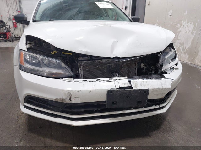 3VW267AJ0GM334346 Volkswagen Jetta 1.4t S