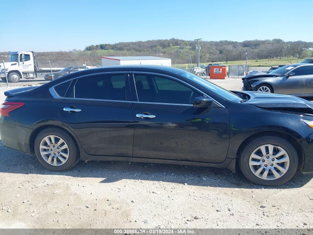 Nissan Altima 2.5 S 2018 1N4AL3AP7JC110879 Image 13