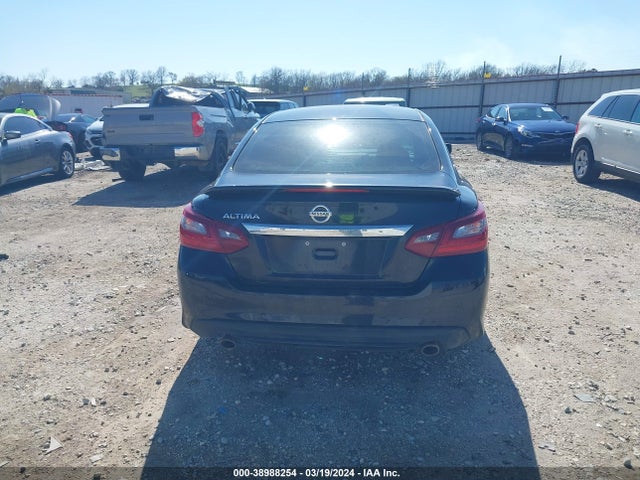Nissan Altima 2.5 S 2018 1N4AL3AP7JC110879 Image 16
