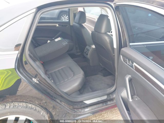 1VWCT7A37HC075162 Volkswagen Passat 1.8t Sel Premium