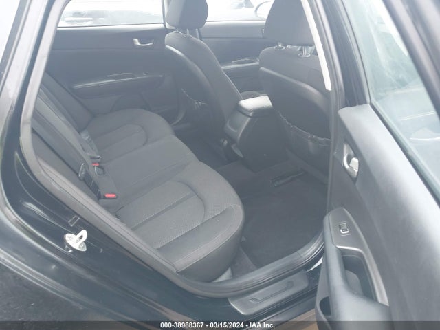 KIA Optima Lx 2016 5XXGT4L34GG092905 Image 8