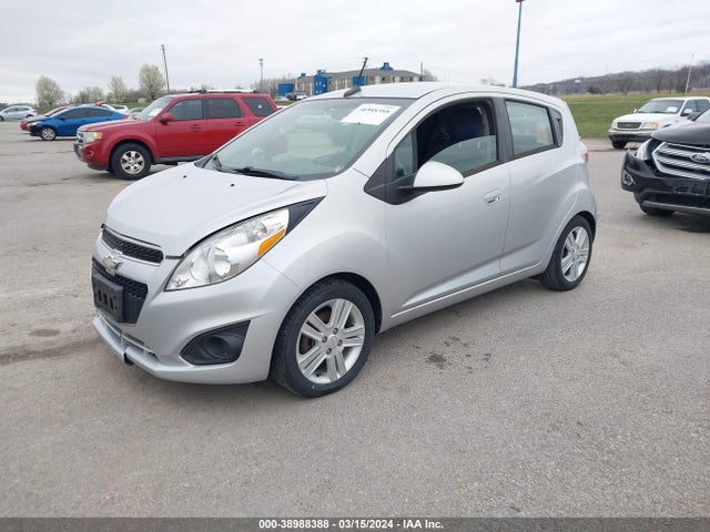 Chevrolet Spark 1lt Auto 2014 KL8CD6S90EC475503 Image 2